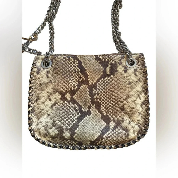 Michael Kors Whipped Chelsea Crossbody Cream/Tan Snake Print Silver Hardware - Picture 4 of 8